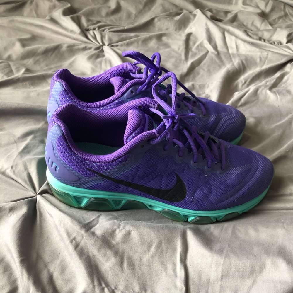 Nike Tail Wind 7